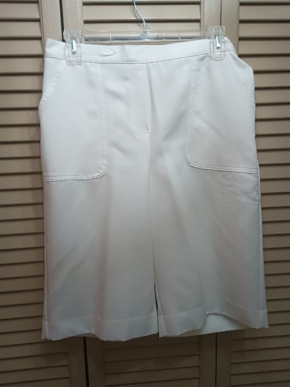 Alfred Dunner Classic White Shorts Sz 10